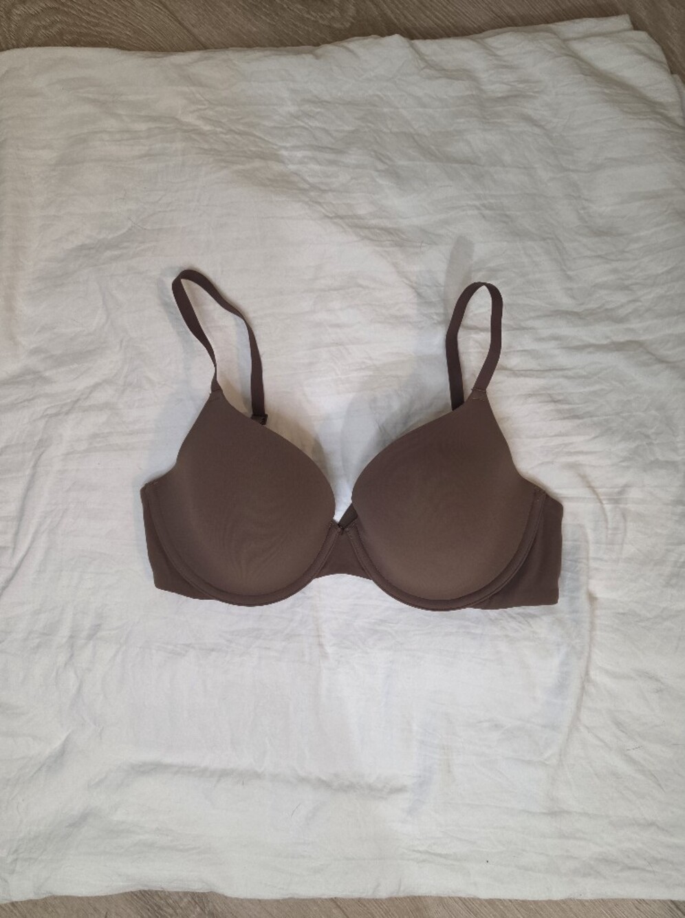 Skims Fits Everybody Tshirt Bra